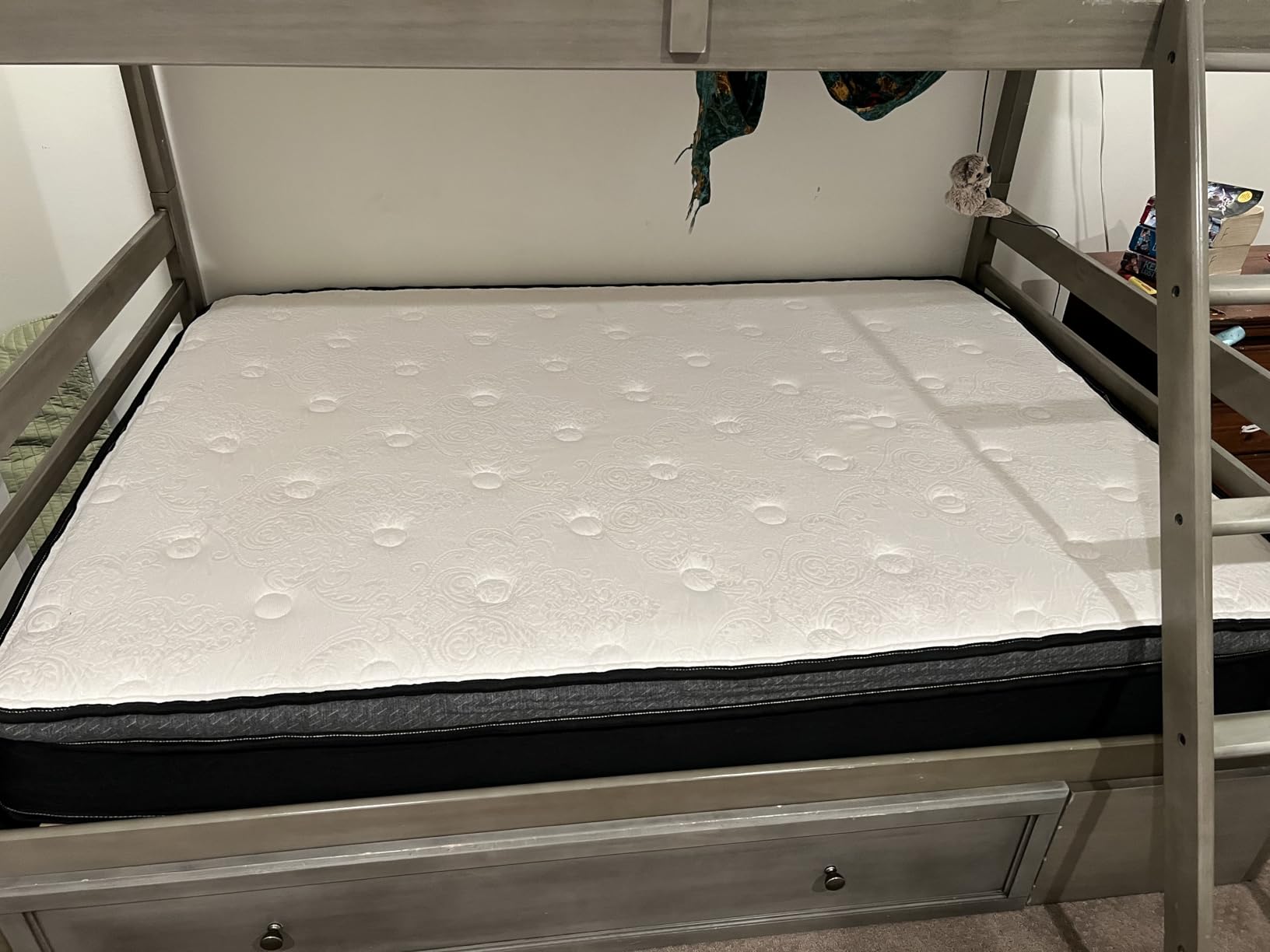 Springfit 500 lbs Supporting Heavy Duty Mattress for Big and Tall People, 10 Inch Queen Size Hybrid Mattress, Reinforced Coil System, Pressure Relief, Fiberglass-Free, CertiPUR-US Mattress in a Box customer photo 1