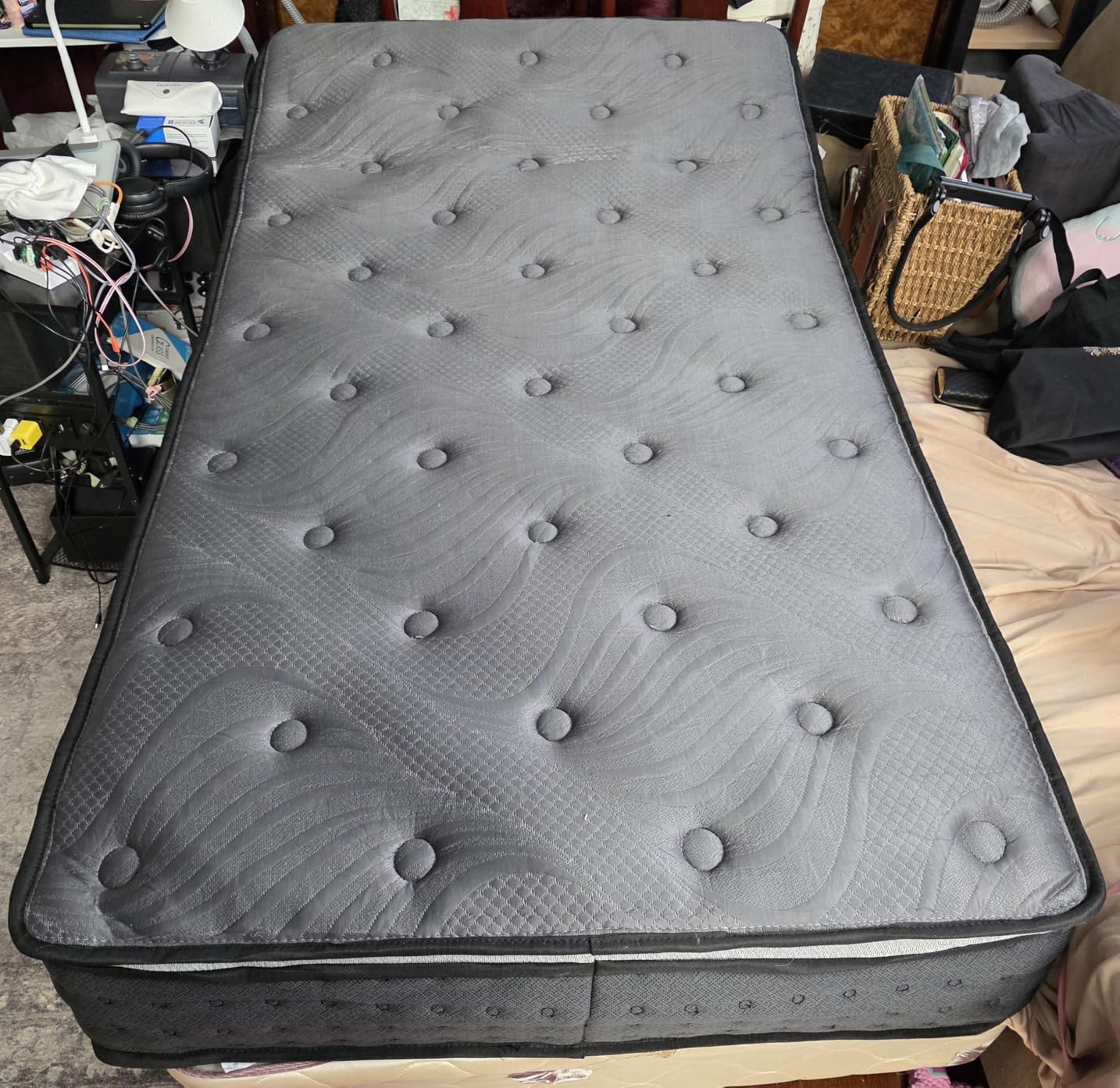 Firm Queen Mattress 14 inch, Cooling Hybrid Mattress in a Box for Deep Sleep, Luxury Hotel-Collection Design, Enhanced Back & Hip Support, Fiberglass-Free & CertiPUR-US, 365-Night Trial customer photo 2