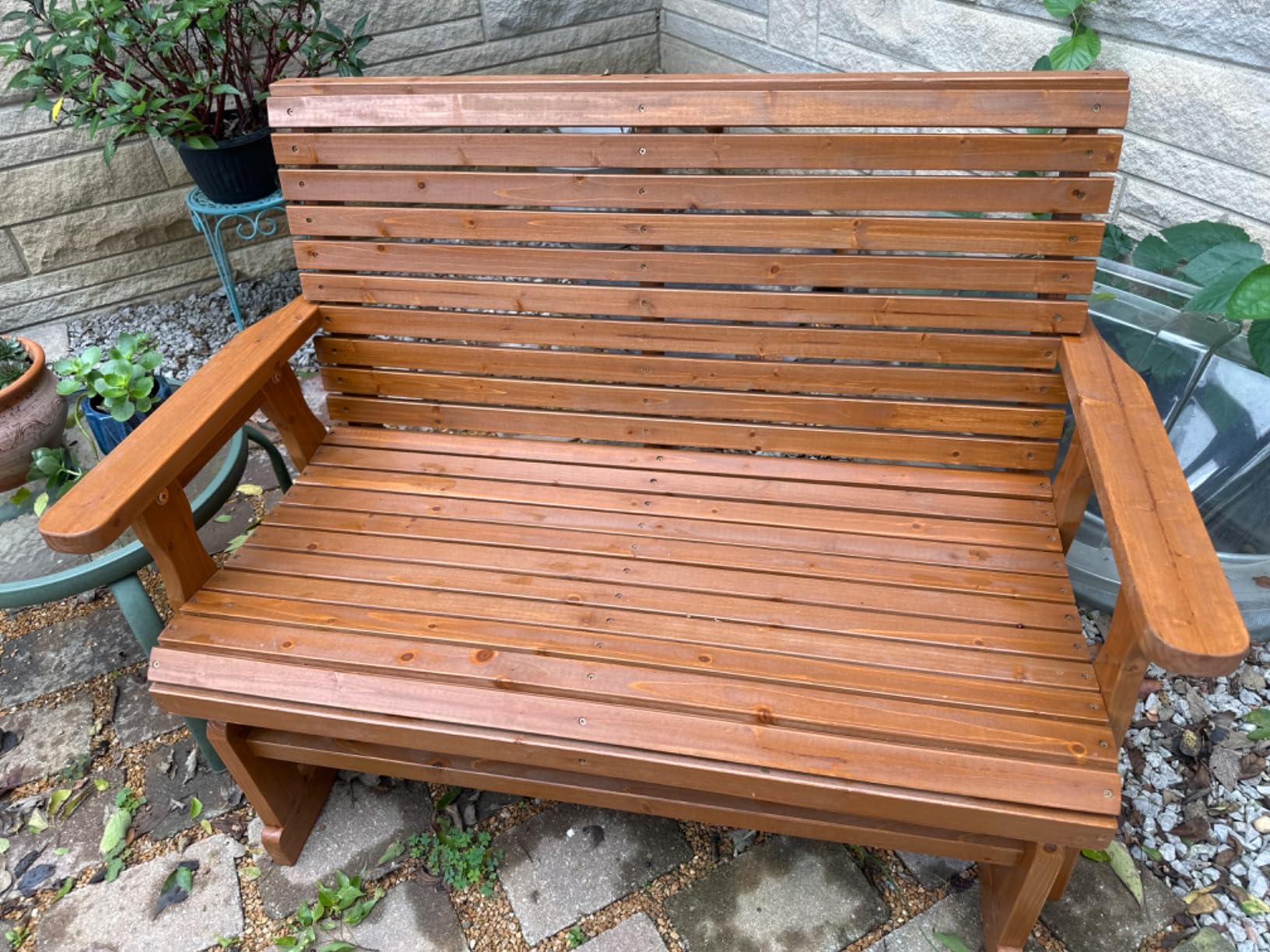 Fortune Candy Wooden Patio Glider with High Roll Back and Deep Contoured Seat, Solid Fir Wood, 2-Seater, Heavy Duty 800 LBS, 4 Ft. (Cedar Tone PU) customer photo 2