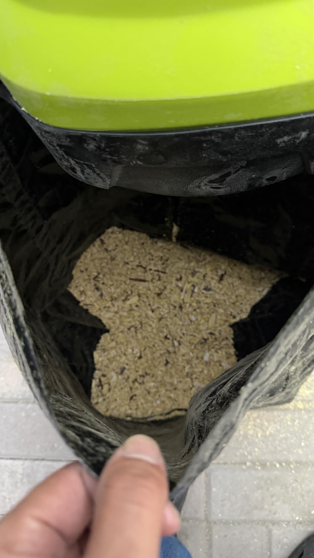15-Amp Wood Chipper, 21:1 Reduction Electric Wood Chipper & Shredder, 1.8