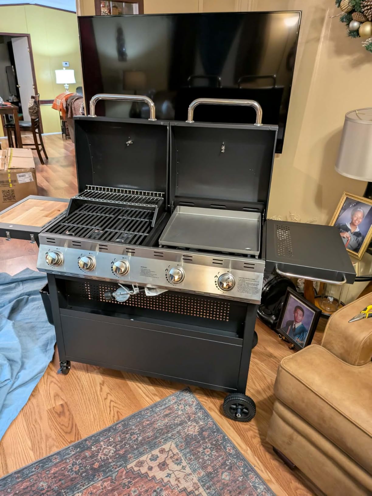 Aoxun 5-Burner Propane Grill Griddle Combo, 54000 BTU 2-in-1 Outdoor Grill with Porcelain-enameled Cast Iron Grates and Flat Top customer photo 1