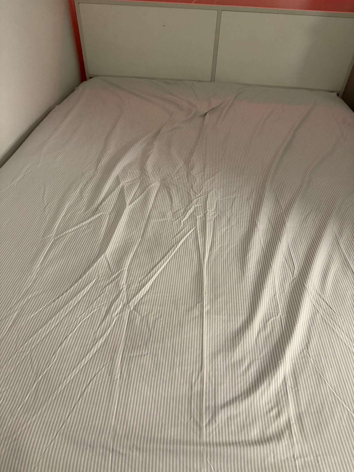 Medium Firm Queen Mattress 14 Inch, Hybrid Queen Size Mattress in a Box, Back Pain Relief, Luxury Pocket Spring Mattress, Fiberglass-Free, 365-Night-Trial, 10 Year Warranty customer photo 1