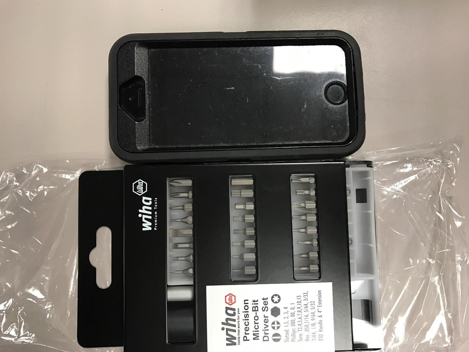 Wiha 75992 System 4 Precision Interchangeable Bit Set, Torx, Slotted, Phillips, Hex Inch, ESD Safe Precision Handle, 27 Piece In Compact Box customer photo 1