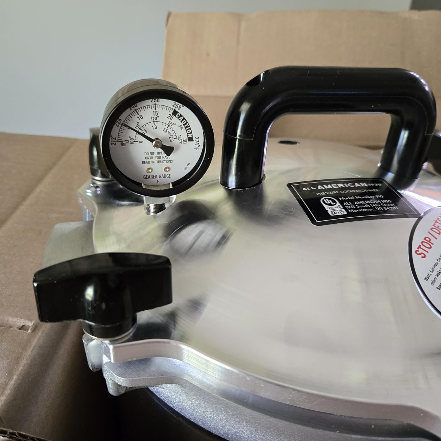 All American 1930: 10.5qt Pressure Cooker/Canner (The 910) - Exclusive Metal-to-Metal Sealing System - Easy to Open & Close - Suitable for Gas, Electric, or Flat Top Stoves - Made in the USA customer photo 2