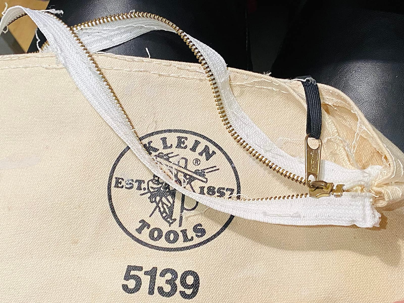 KLEIN TOOLS Zipper Bag, Canvas Tool Pouch with Heavy Duty Brass Zipper Close customer photo 2