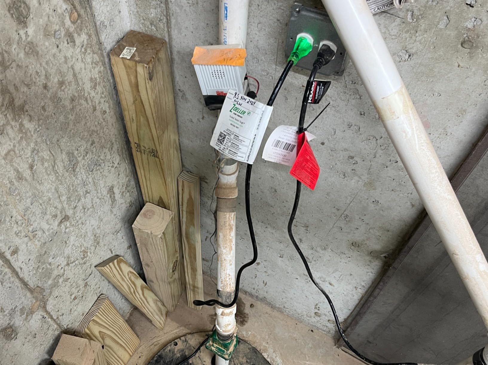 Zoeller M53 Mighty-mate Submersible Sump Pump, 1/3 Hp customer photo 2