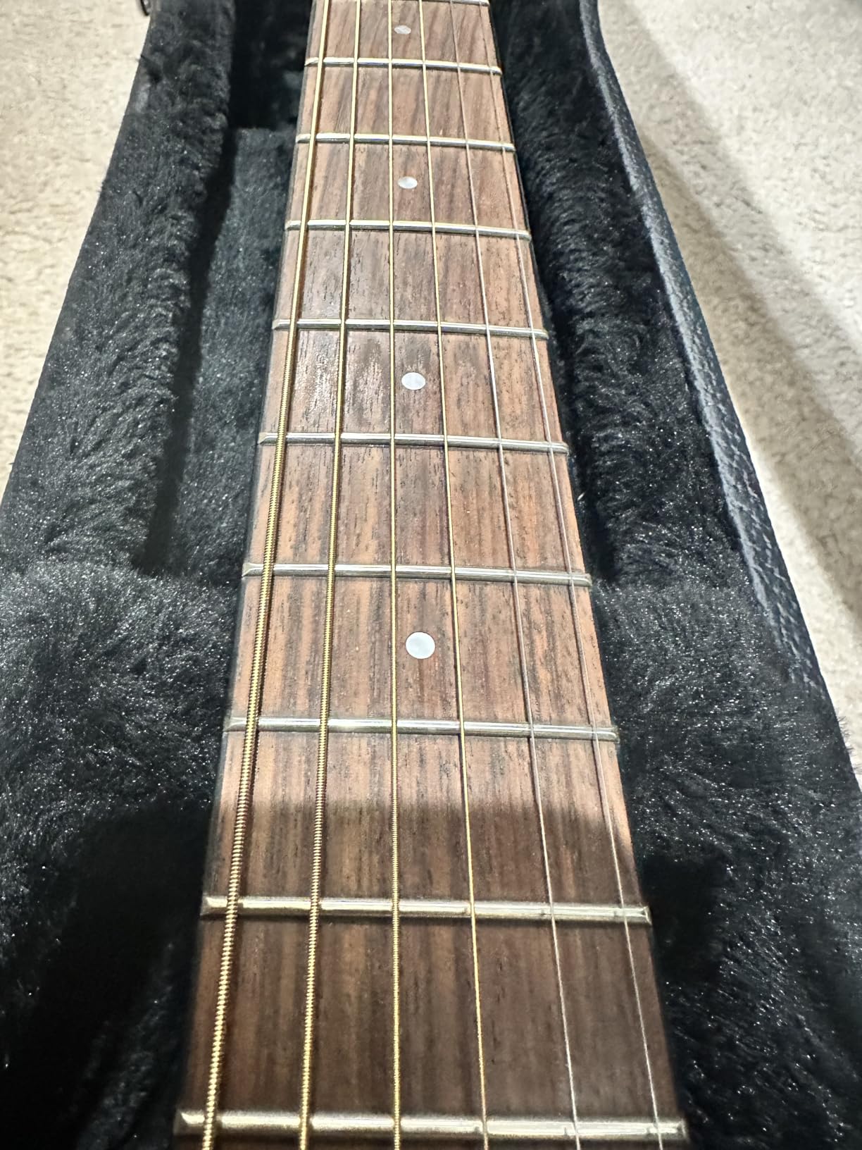 Gator Cases Traditonal Series Hard-Shell Wood Case for 6 or 12-String Dreadnought Style Acoustic Guitars, (GWE-DREAD 12) customer photo 1