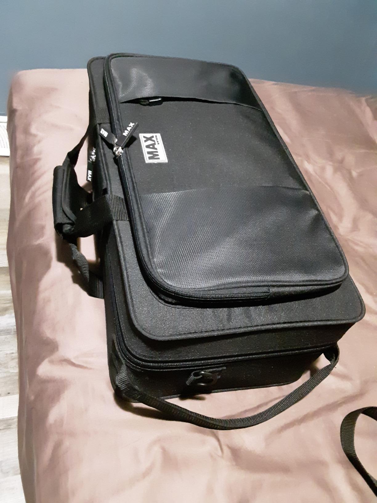 Protec Trumpet MAX Rectangular Case with Interior Storage, Model MX301 customer photo 1