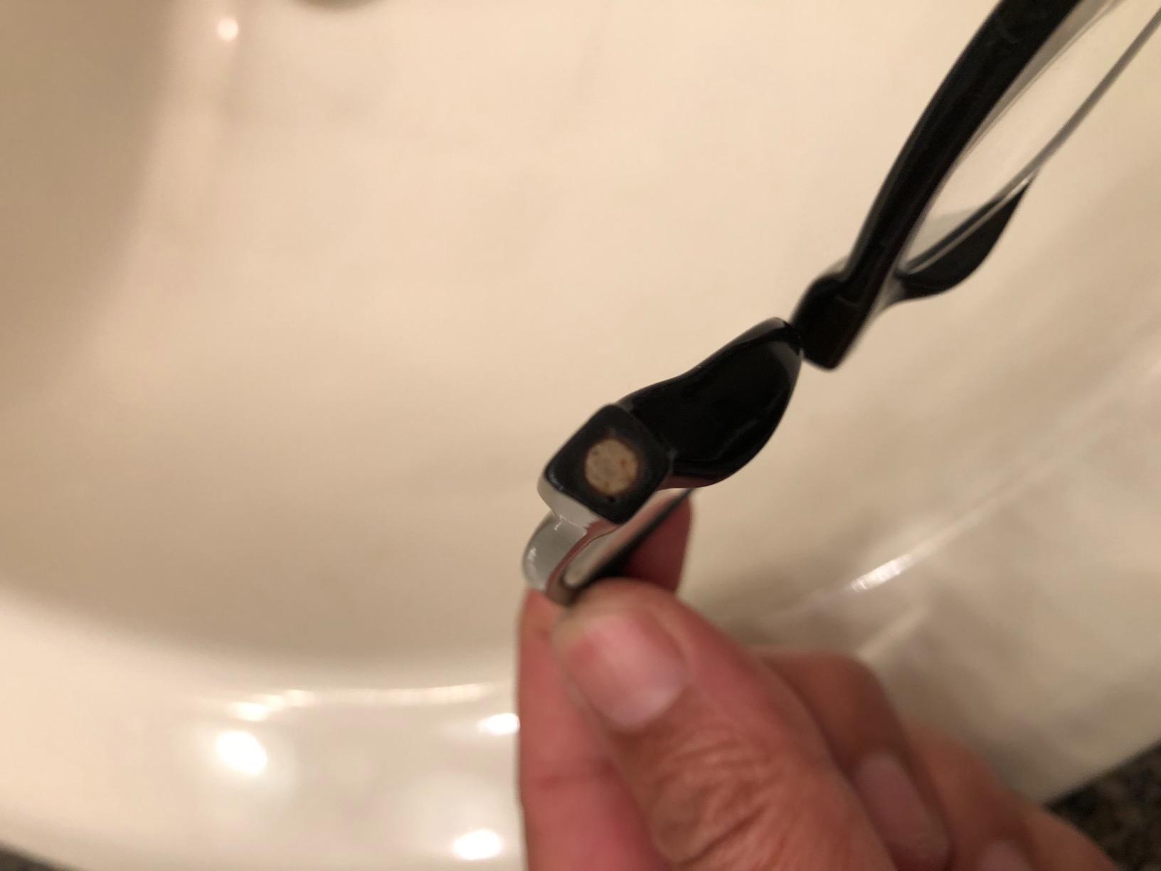 Clic Magnetic Reading Glasses - Original Long (M-L) - Rigid Headband customer photo 2