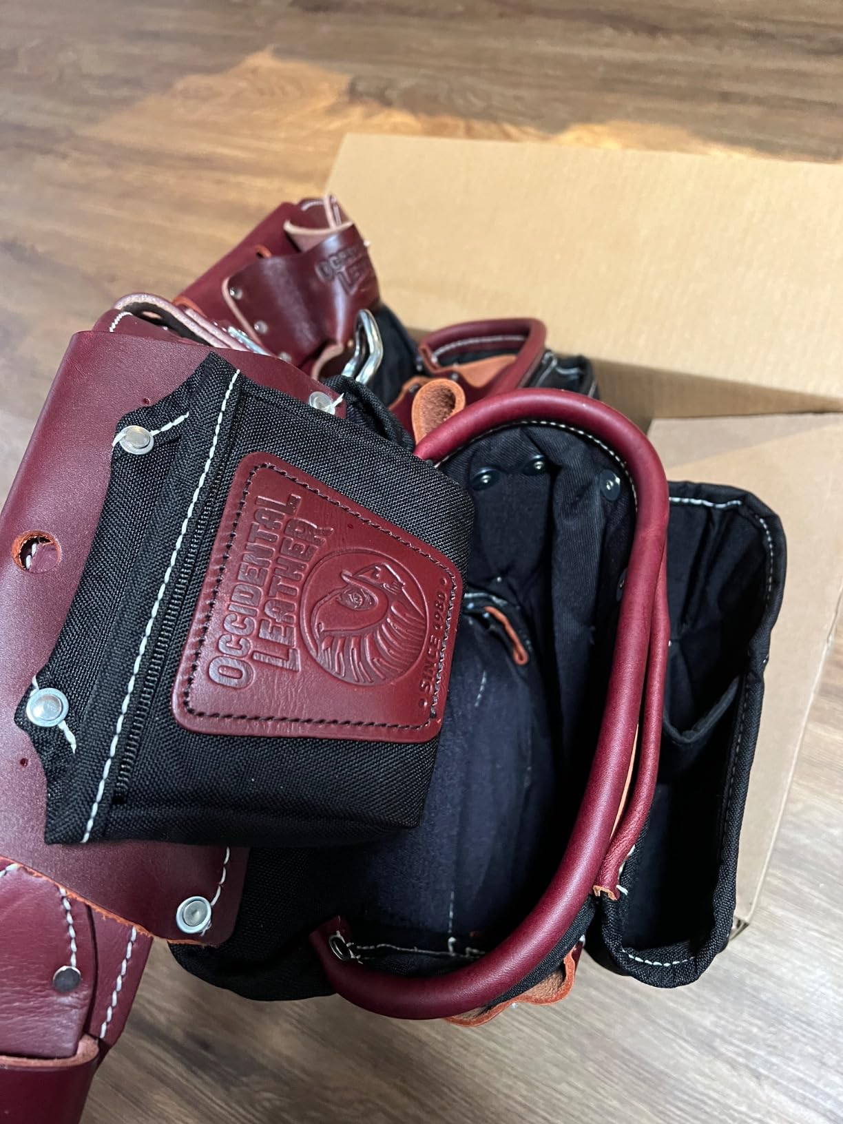 Occidental Leather FatLip Tool Bag Set - Medium - 25 Pockets & Tool Holders customer photo 2