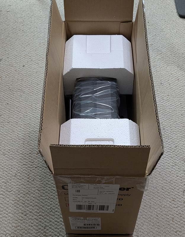 CyberPower CP1500PFCLCD PFC Sinewave UPS Battery Backup and Surge Protector customer photo 1