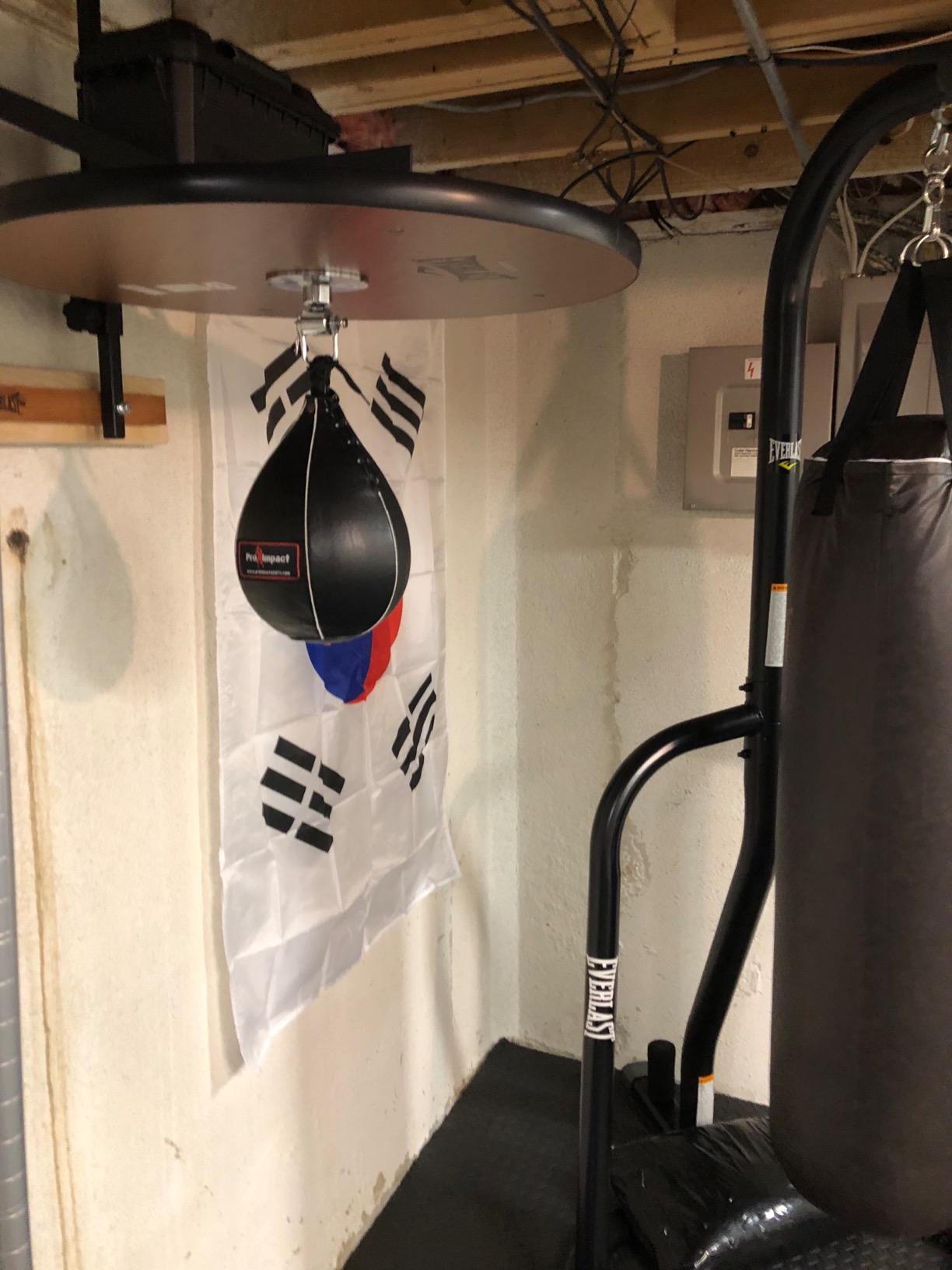 Leather Speed Bag – Rapid Rebound Pear-Shaped Punching Ball with Durable Latex Bladder for Boxing, MMA & Home Gym customer photo 1