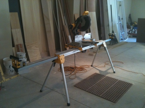 DEWALT Miter Saw Stand, Heavy Duty (DWX723) customer photo 1