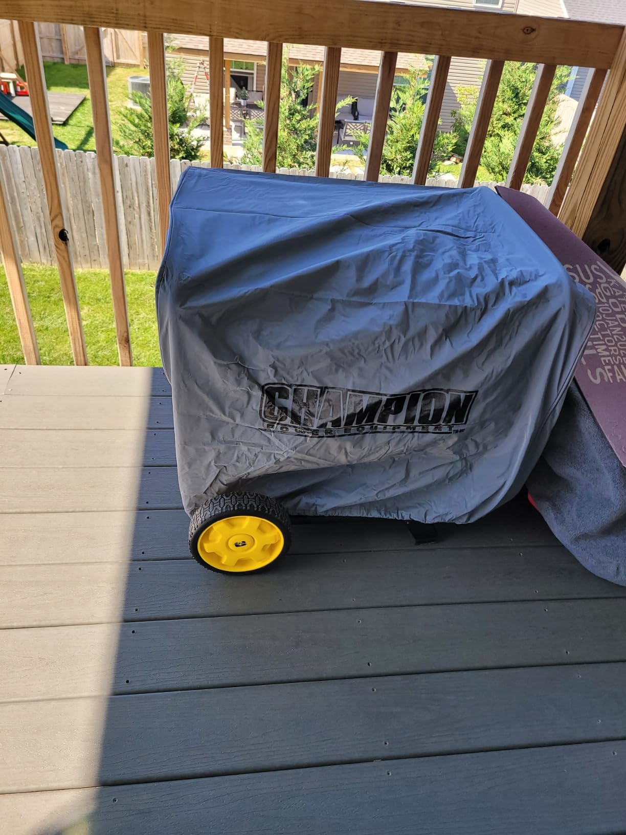 Champion Power Equipment Weather-Resistant Storage Cover for 4800-11,500-Watt Portable Generators | Weather-resistant vinyl guards against sun, rain, snow and dirt, elastic base for snug fit, fits units to 30.7 x 23.6 in customer photo 1