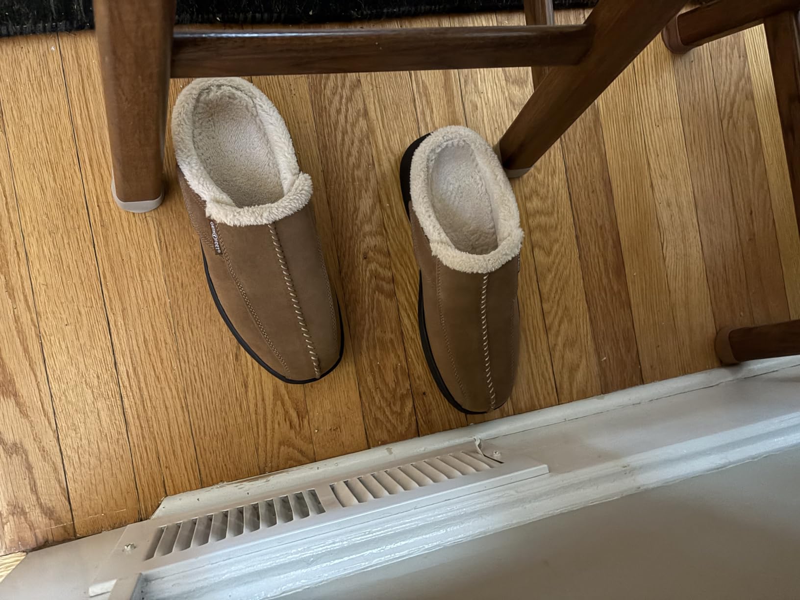 Orthofeet Asheville Orthopedic Men House Slippers customer photo 2