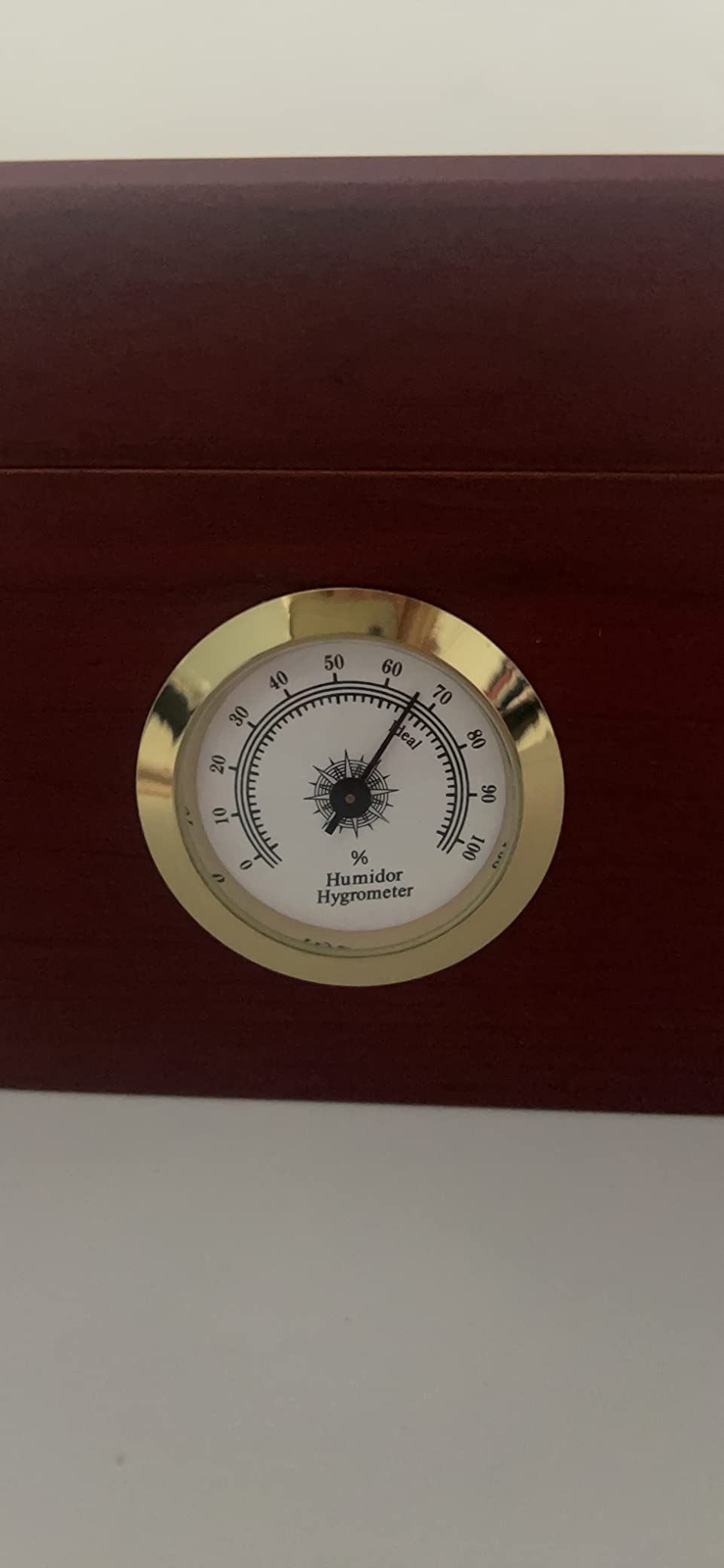 Premium Cigar Humidor for 25-50 Cigars - Elegant Humidor humidor with Hygrometer and Humidifier - Cedar Lined Cigar Box for Optimal Humidity Control (Analog) customer photo 2