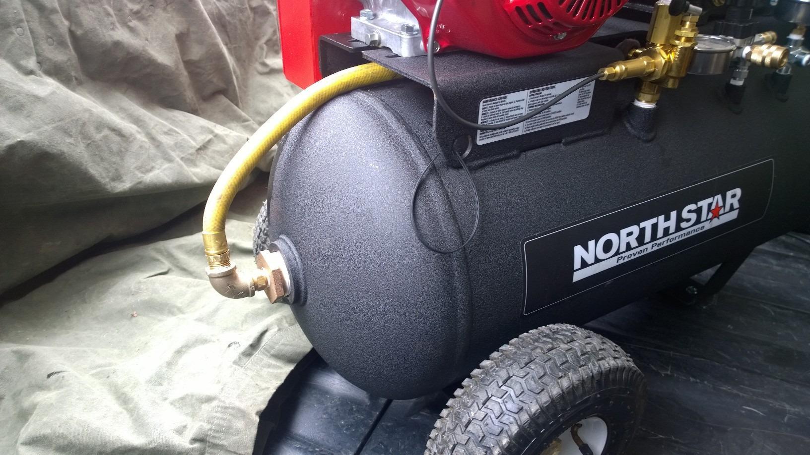 NorthStar Gas Air Compressor, 30-Gallon, 90 PSI, 24.4 CFM at 90 PSI customer photo 2
