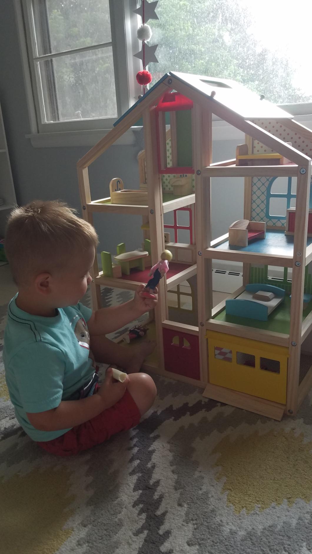 Melissa & Doug Hi-Rise Wooden Dollhouse with Dolls and Dollhouse Furniture customer photo 2