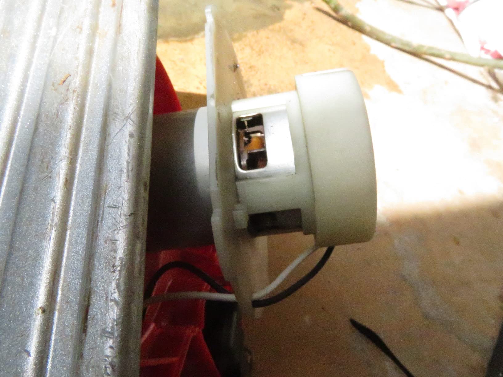 BLACK+DECKER 20V 5-1/2