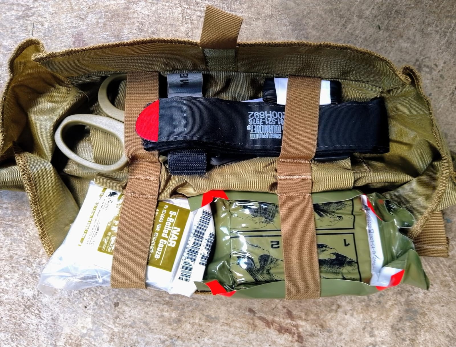 North American Rescue Individual Patrol Officer Kit IPOK (Gauze) NAR Compact First Aid with C-A-T Tourniquet, ETD, Gauze, Gloves (80-0167) customer photo 1