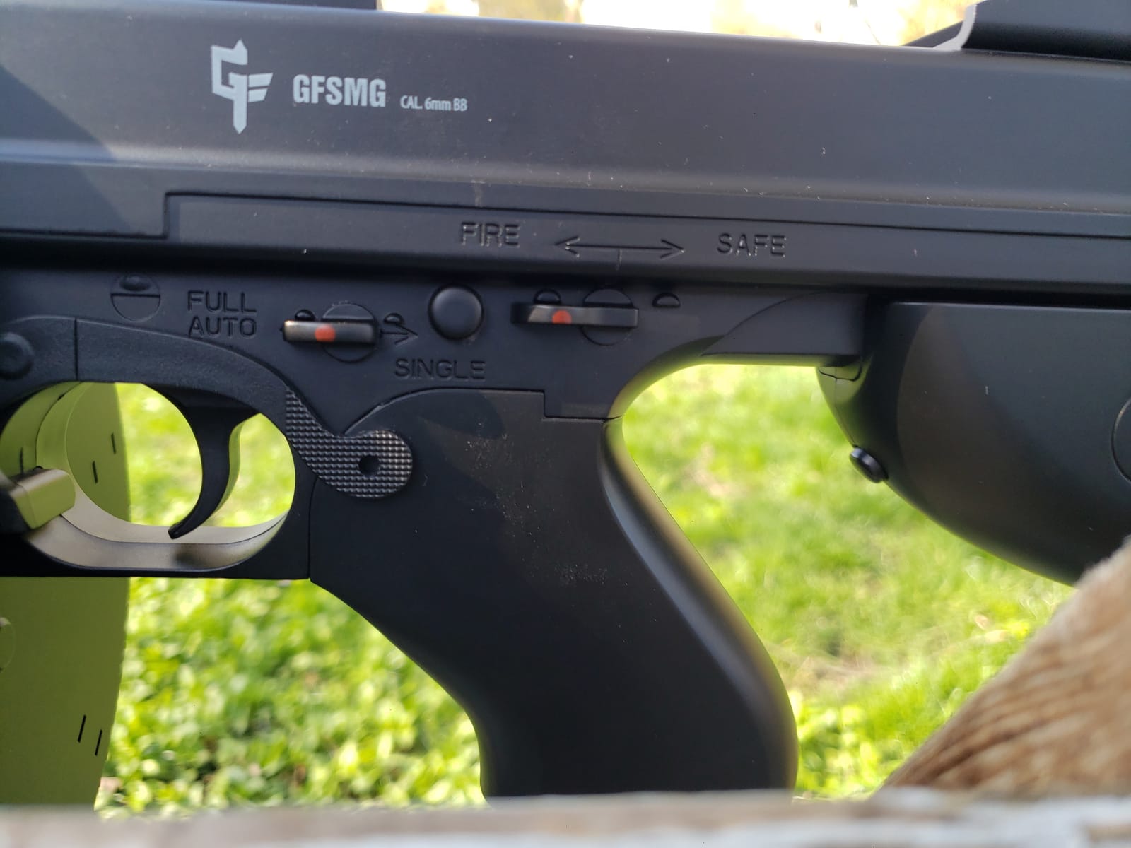 Game Face ASRGTH Electric Full/Semi-Auto Airsoft Submachine Gun customer photo 2