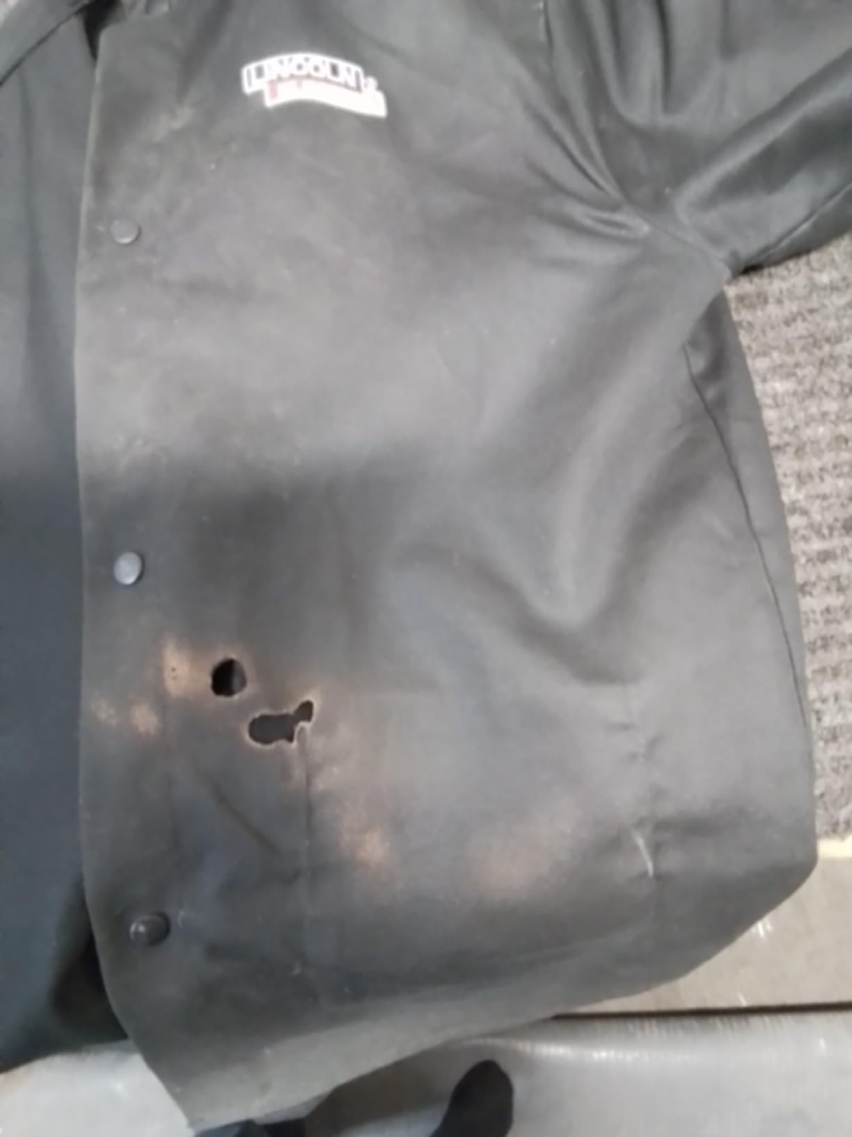 Lincoln Electric Black Flame-Resistant Cloth Welding Jacket customer photo 1