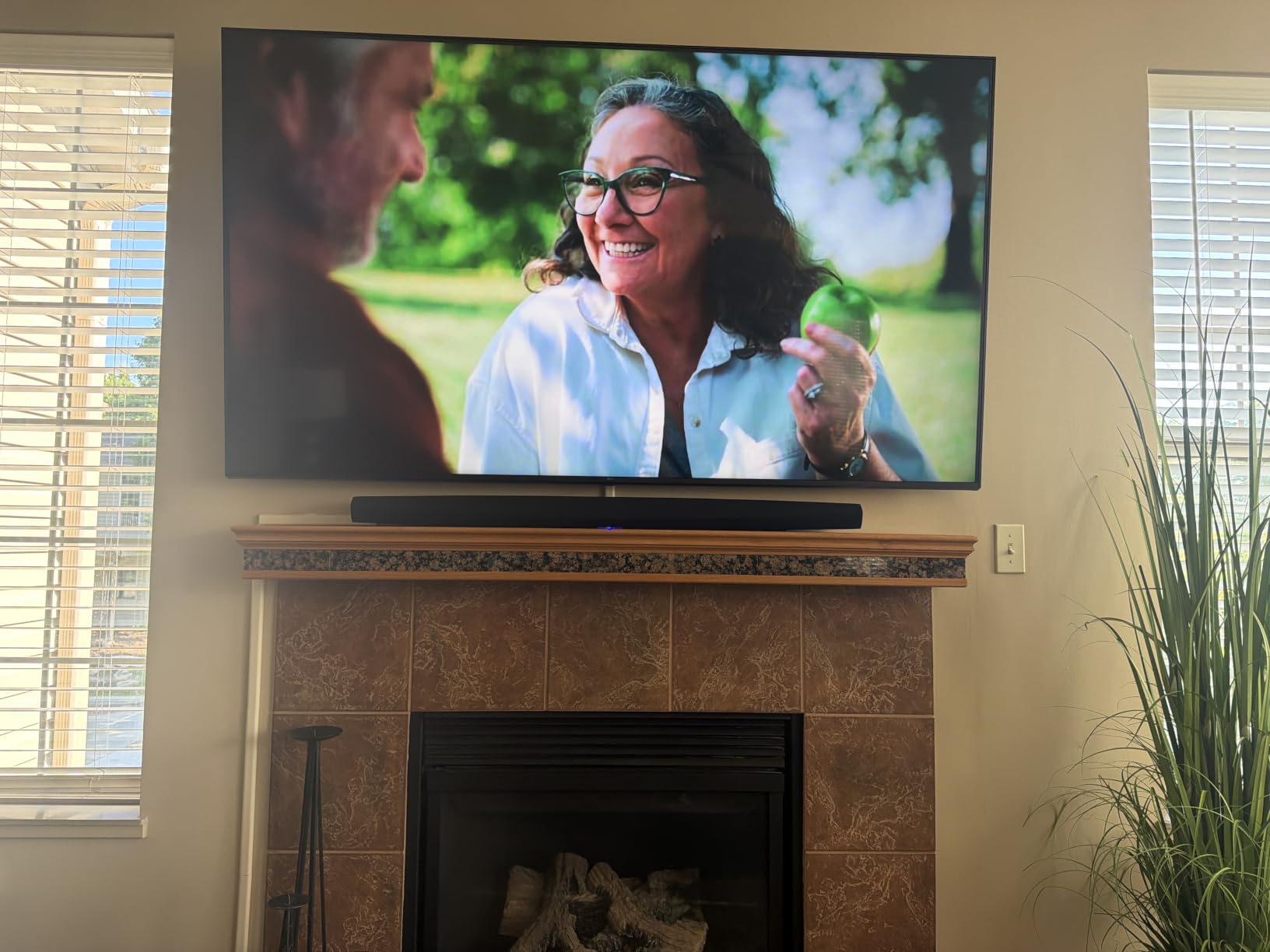 Mounting Dream Tilting TV Wall Mount for Most 37-90 Inch TVs up to 132lbs customer photo 2