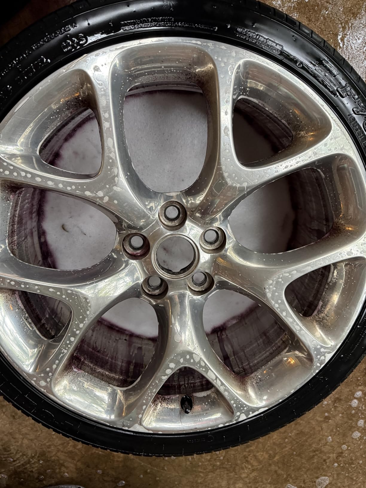 Gyeon Iron Redefined Paint Cleaner and Fallout Remover Color-Change Formula customer photo 1