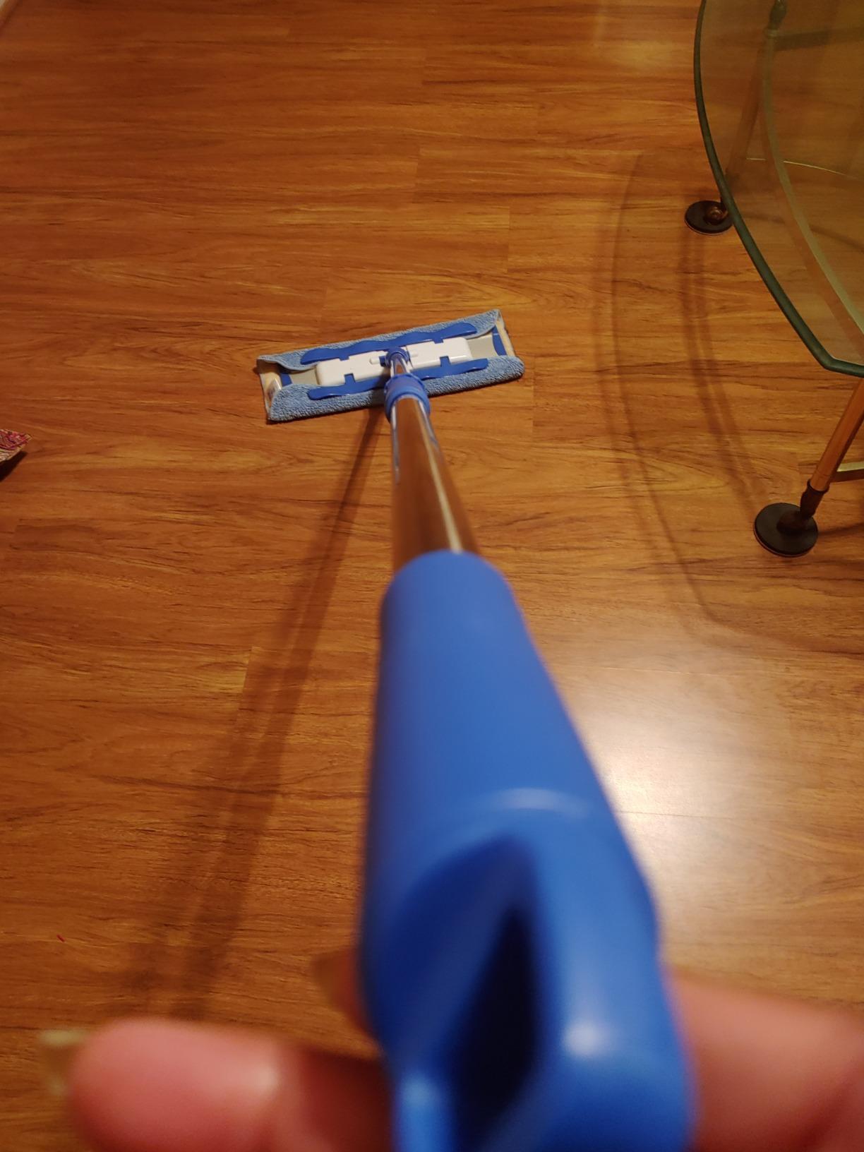 MR.SIGA Professional Microfiber Mop for Hardwood, Laminate Floor Cleaning customer photo 1