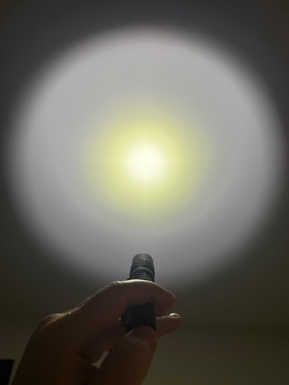 Streamlight 88061 ProTac 1L-1AA Tactical Flashlight, Black customer photo 2