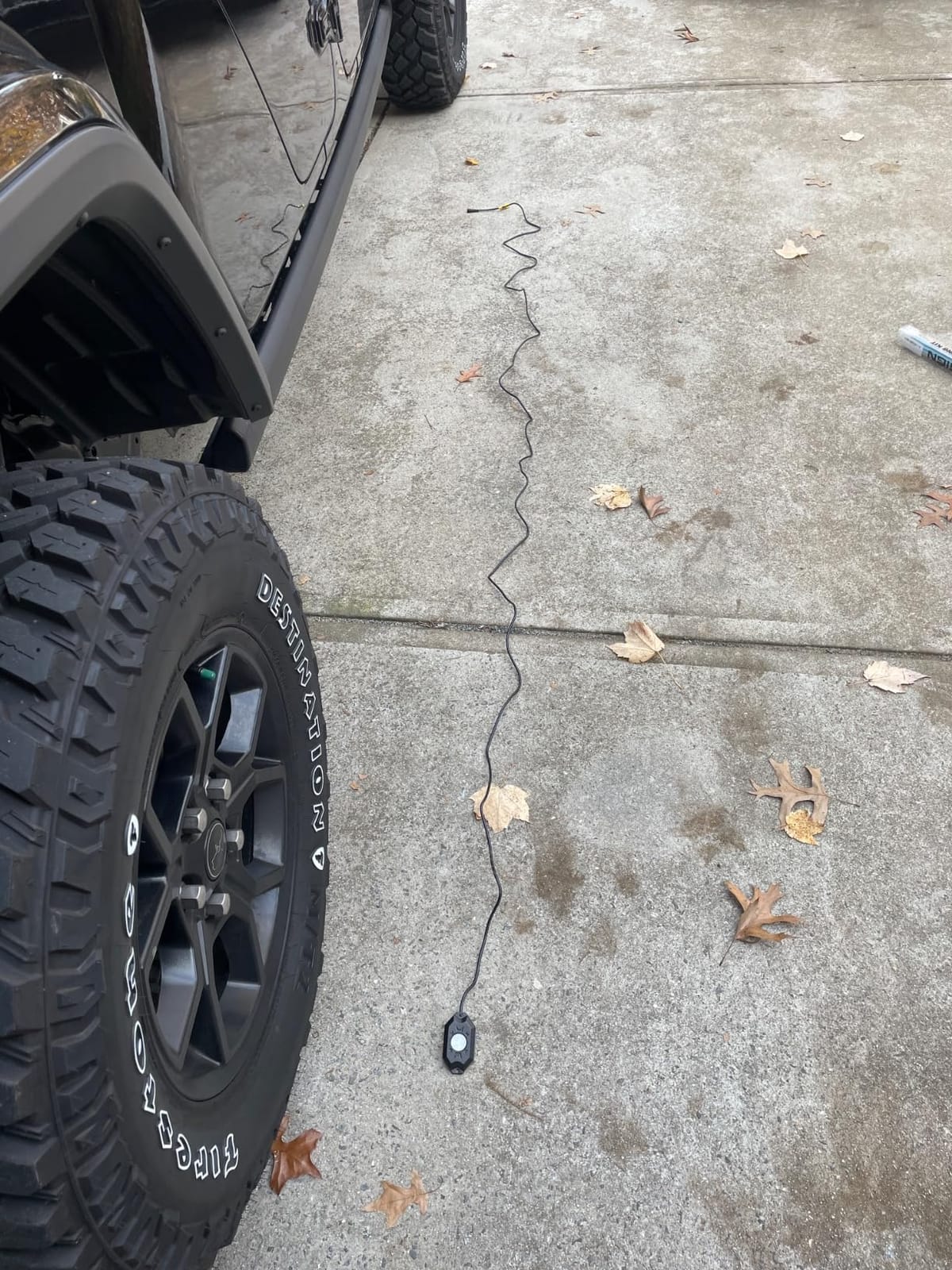 Nilight RGB LED Rock Lights Kit, 4 pods Underglow Multicolor Neon Light Pod with Bluetooth App Control Flashing Music Mode Wheel Well Light for Truck ATV UTV RZR SUV customer photo 2
