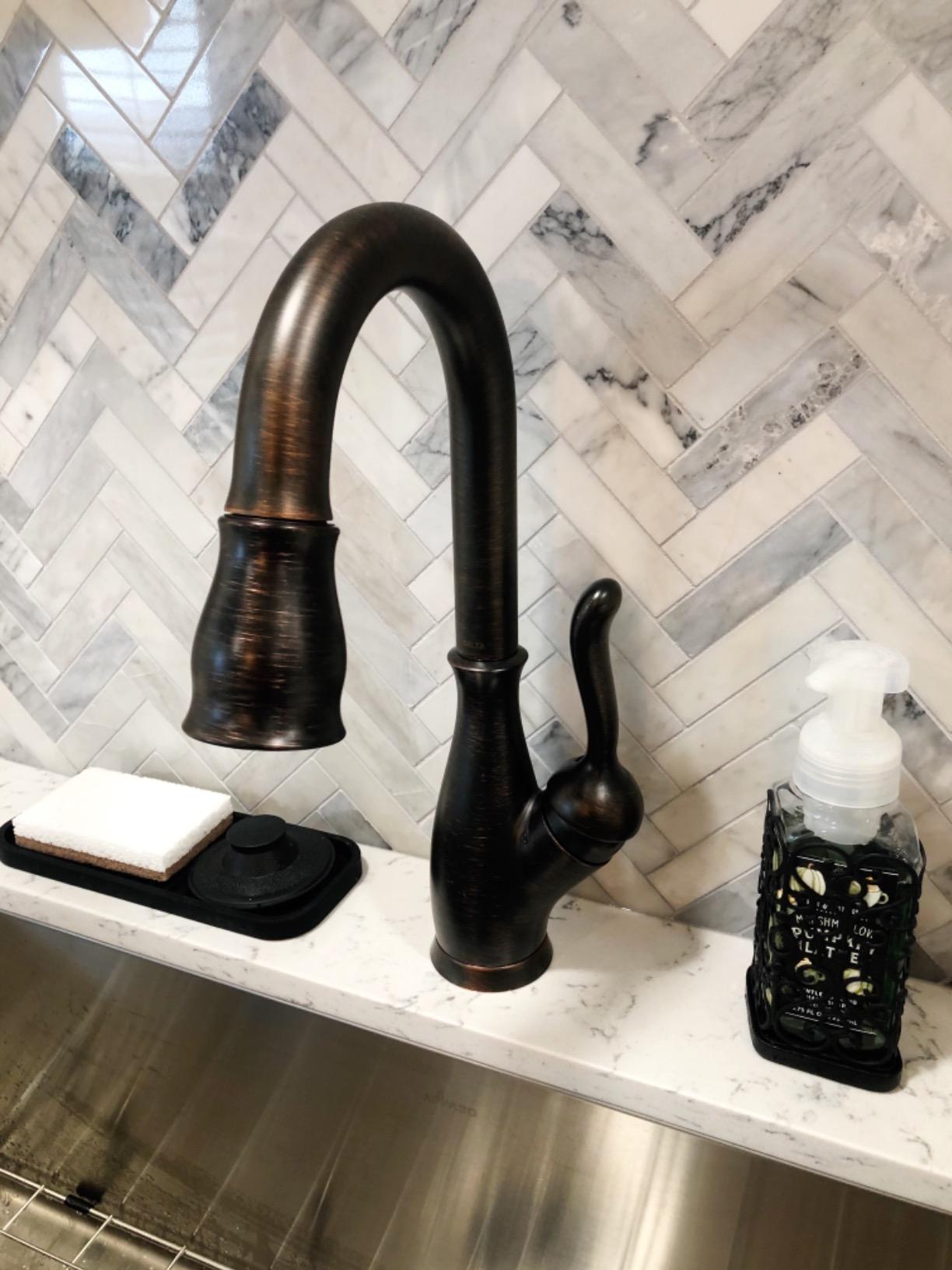 Delta Faucet Leland Bar Faucet Brushed Nickel, Bar Sink Faucet Single Hole, Wet Bar Faucets with Pull Down Sprayer, Prep Sink Faucet, Faucet for Bar Sink, SpotShield Stainless 9678-SP-DST customer photo 1