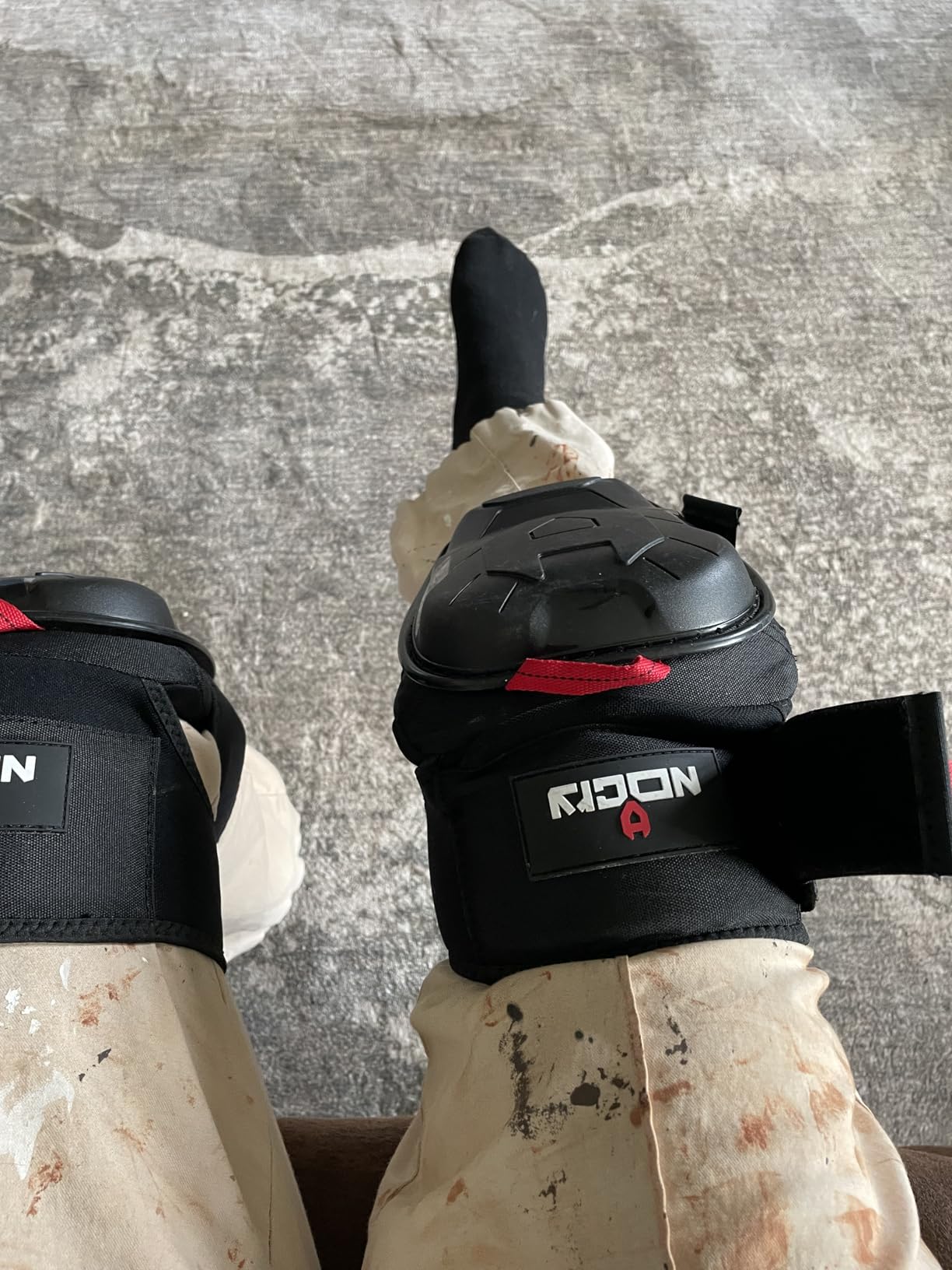 NoCry Professional Gel Knee Pads for Work with Soft Foam and Gel Cushion — Heavy Duty Cap, Reinforced Adjustable Straps, Military Grade Rivets and Built-in Hang Loops — Perfect for Construction customer photo 2