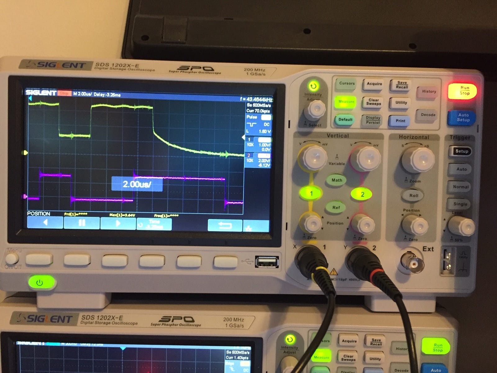Siglent Technologies SDS1202X-E 200 mhz Digital Oscilloscope 2 Channels, Grey customer photo 1