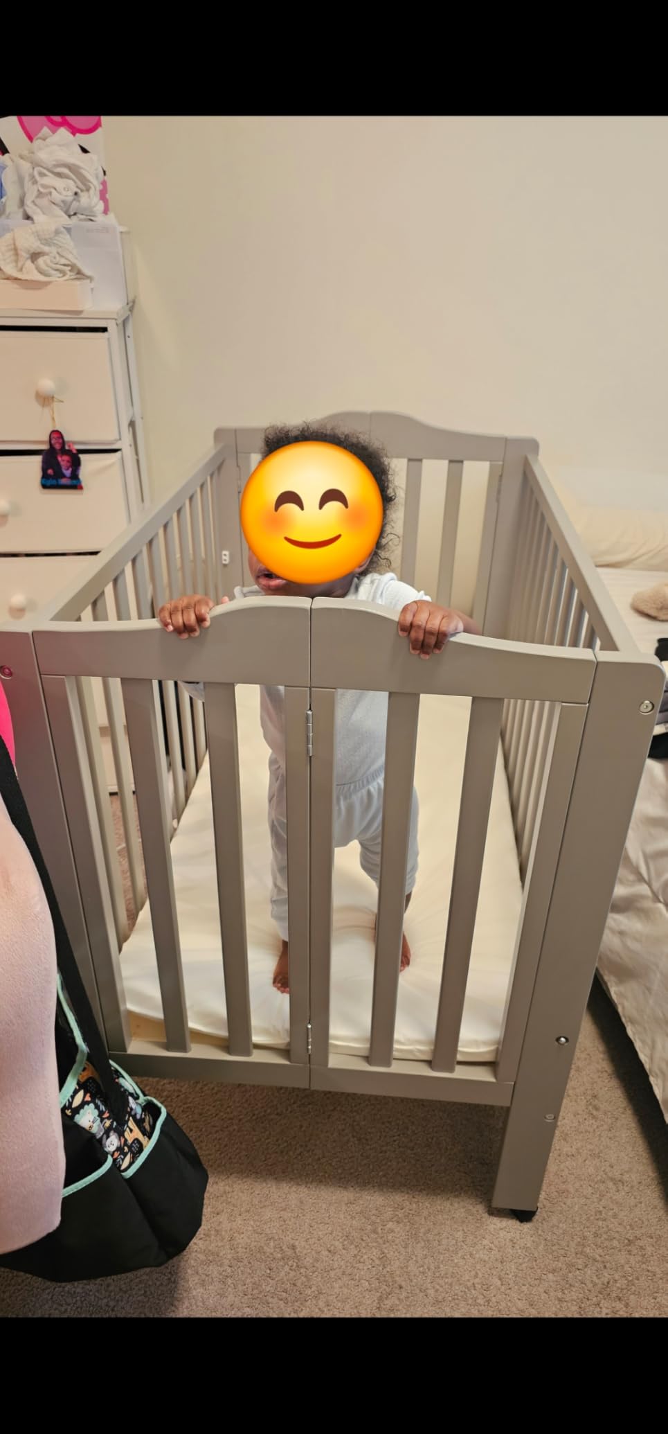 Delta Children Folding Portable Mini Baby Crib with 1.5-inch Mattress - Greenguard Gold Certified, Grey customer photo 1