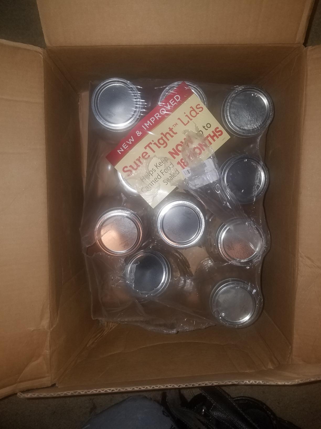 Ball Regular Mouth Quart 12 Pieces Jars (32oz) Made in USA, Clear customer photo 1