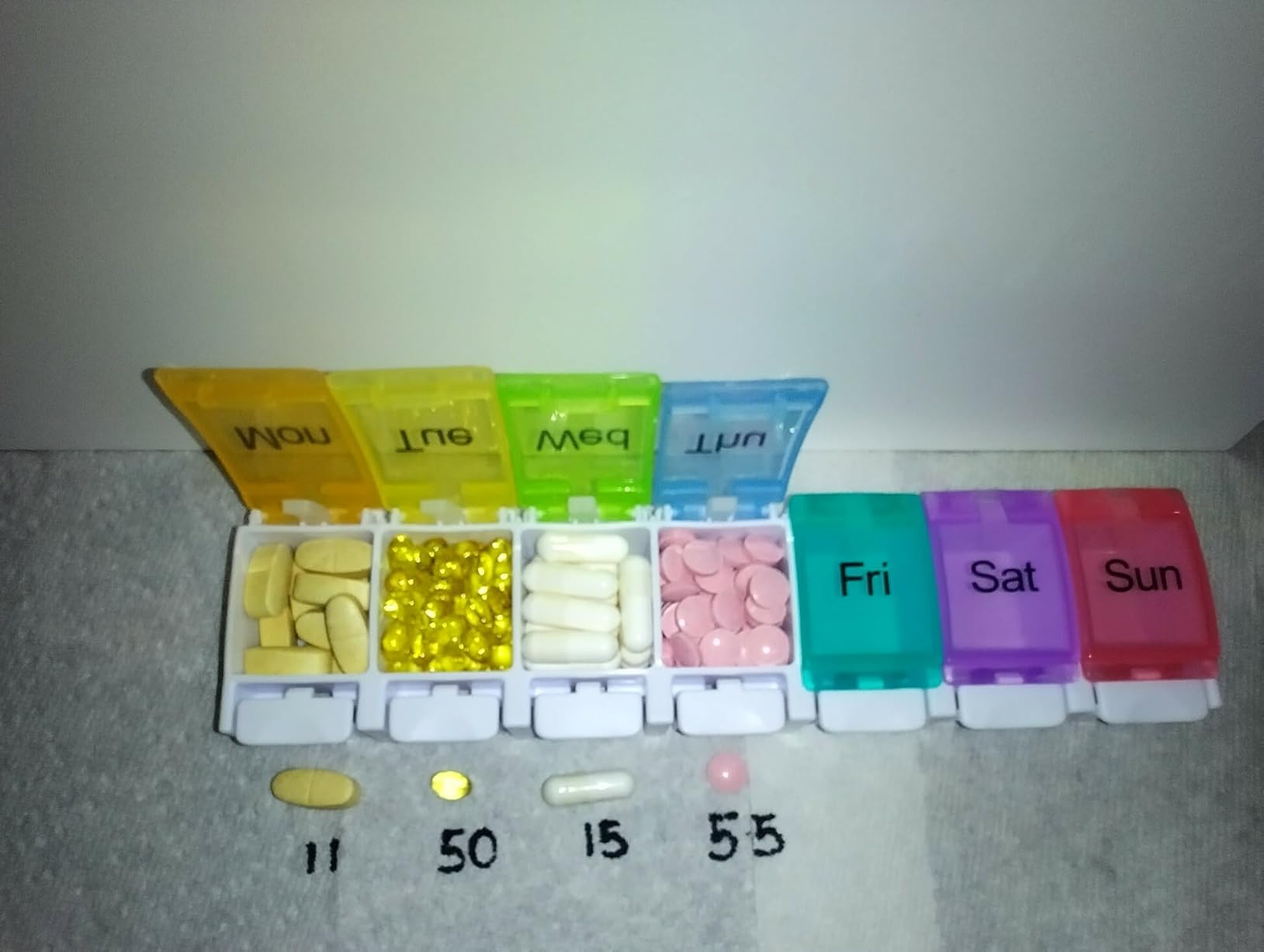 AUVON Weekly Pill Organizer Arthritis Friendly, BPA Free Travel 7 Day Pill Box Case with Spring Open Design and Large Compartment to Hold Vitamins, Cod Liver Oil, Supplements and Medication customer photo 1