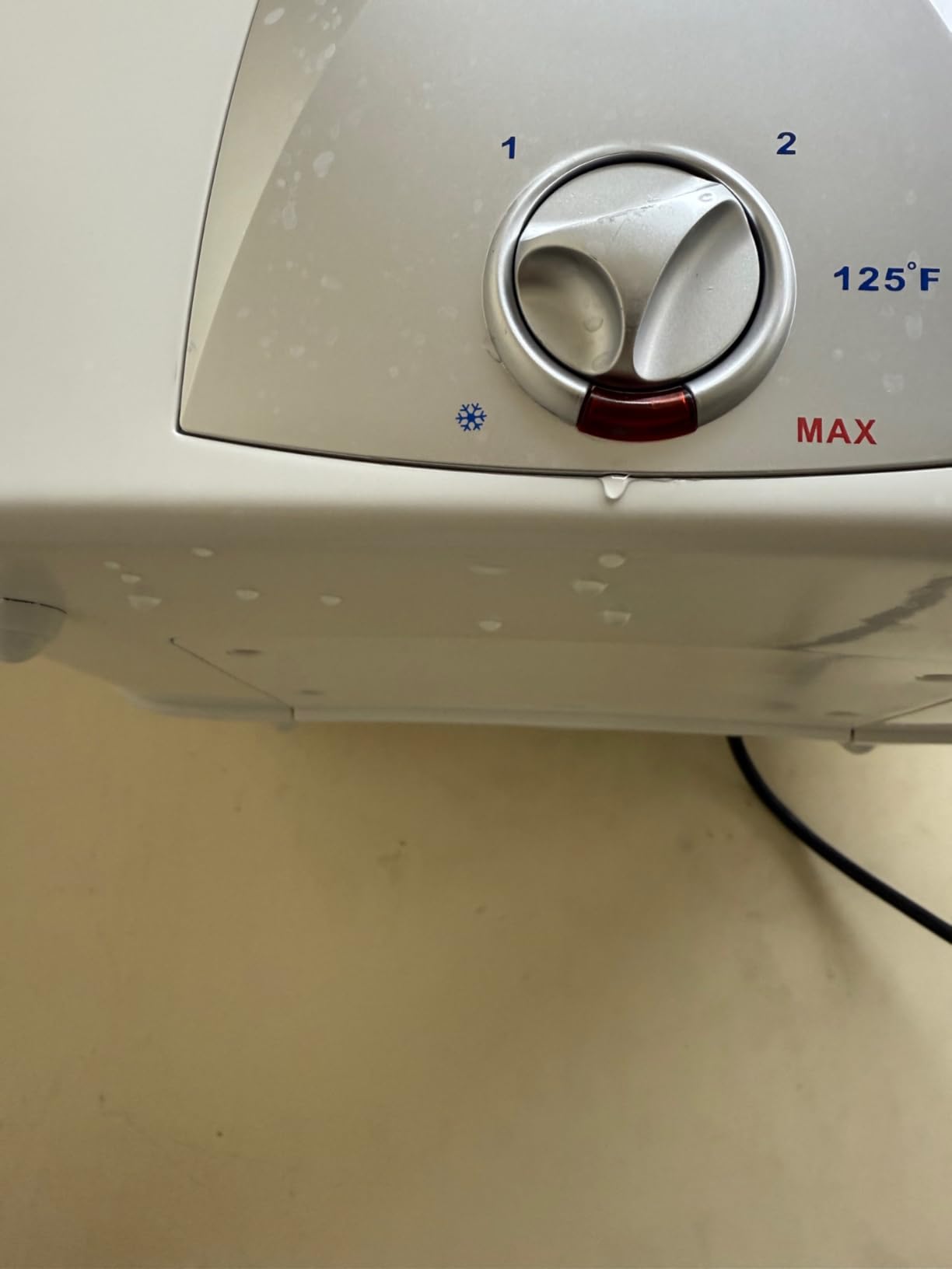 CAMPLUX Electric Mini-Tank Water Heater ME40 4.0 Gallons, Point of Use No Wait for Hot Water Under Kitchen Sink 120V 1440W, Wall or Floor Mounted, UL Listed customer photo 2