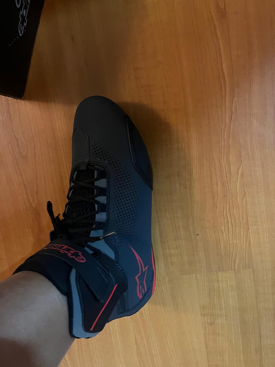 Alpinestars 251561810105 Sektor Vented Shoes - Black - 10.5 customer photo 1