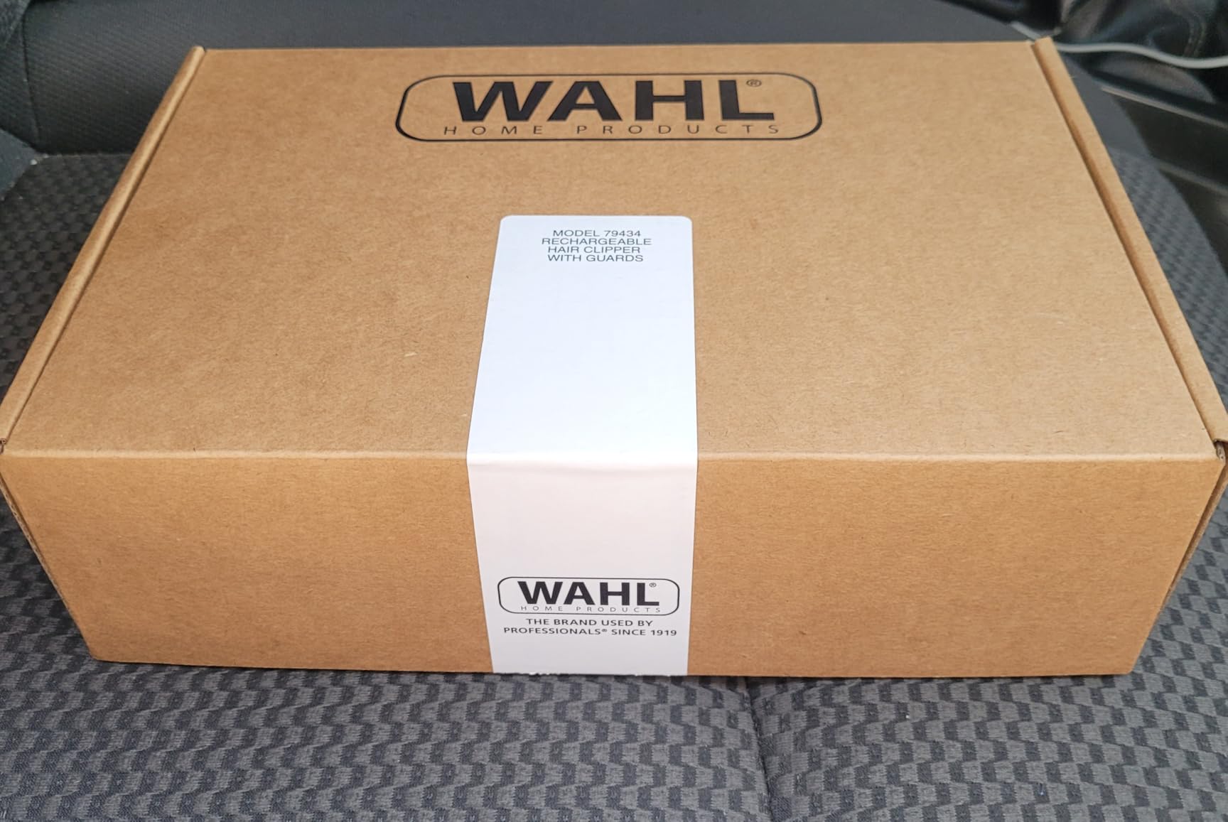 Wahl Clipper Rechargeable Cord/Cordless Haircutting & Trimming Kit customer photo 2