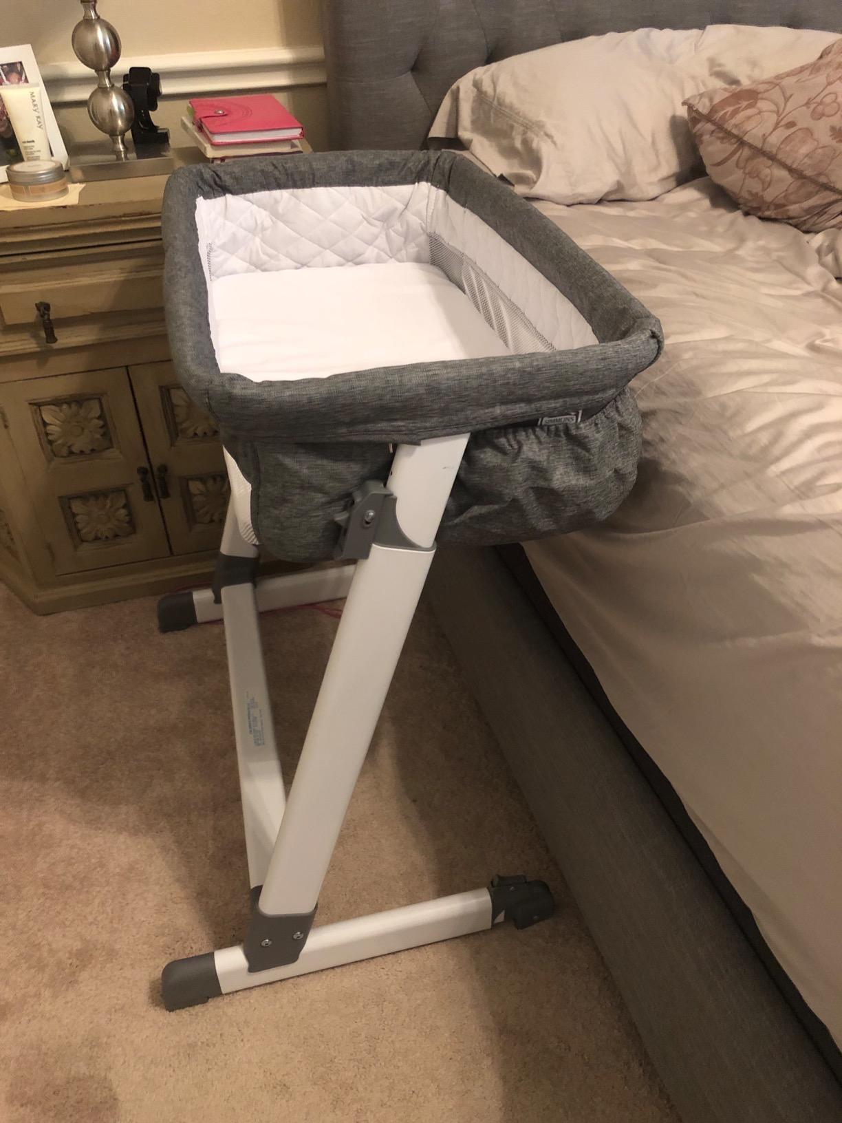Simmons Kids By The Bed City Sleeper Bassinet - Adjustable Height Portable Crib with Wheels & Airflow Mesh, Grey Tweed customer photo 1