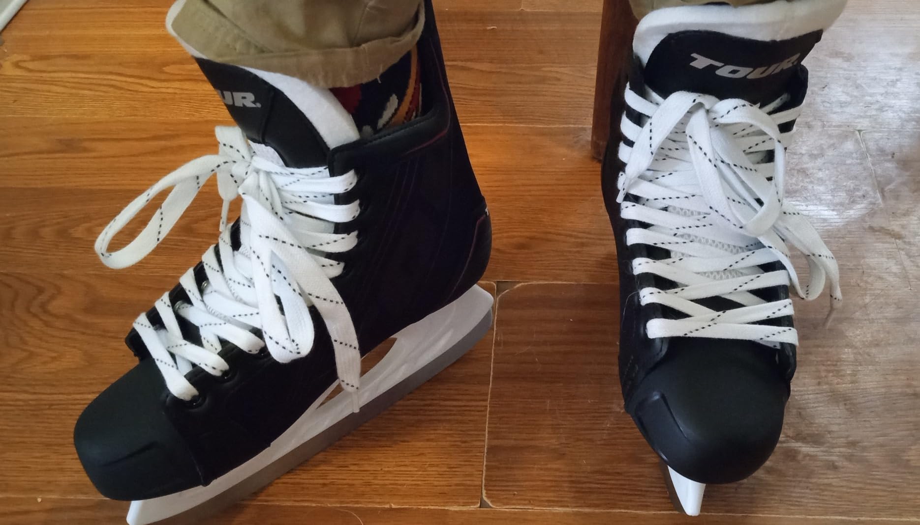 Tour Hockey TR-750 Senior Ice Hockey Skates customer photo 1