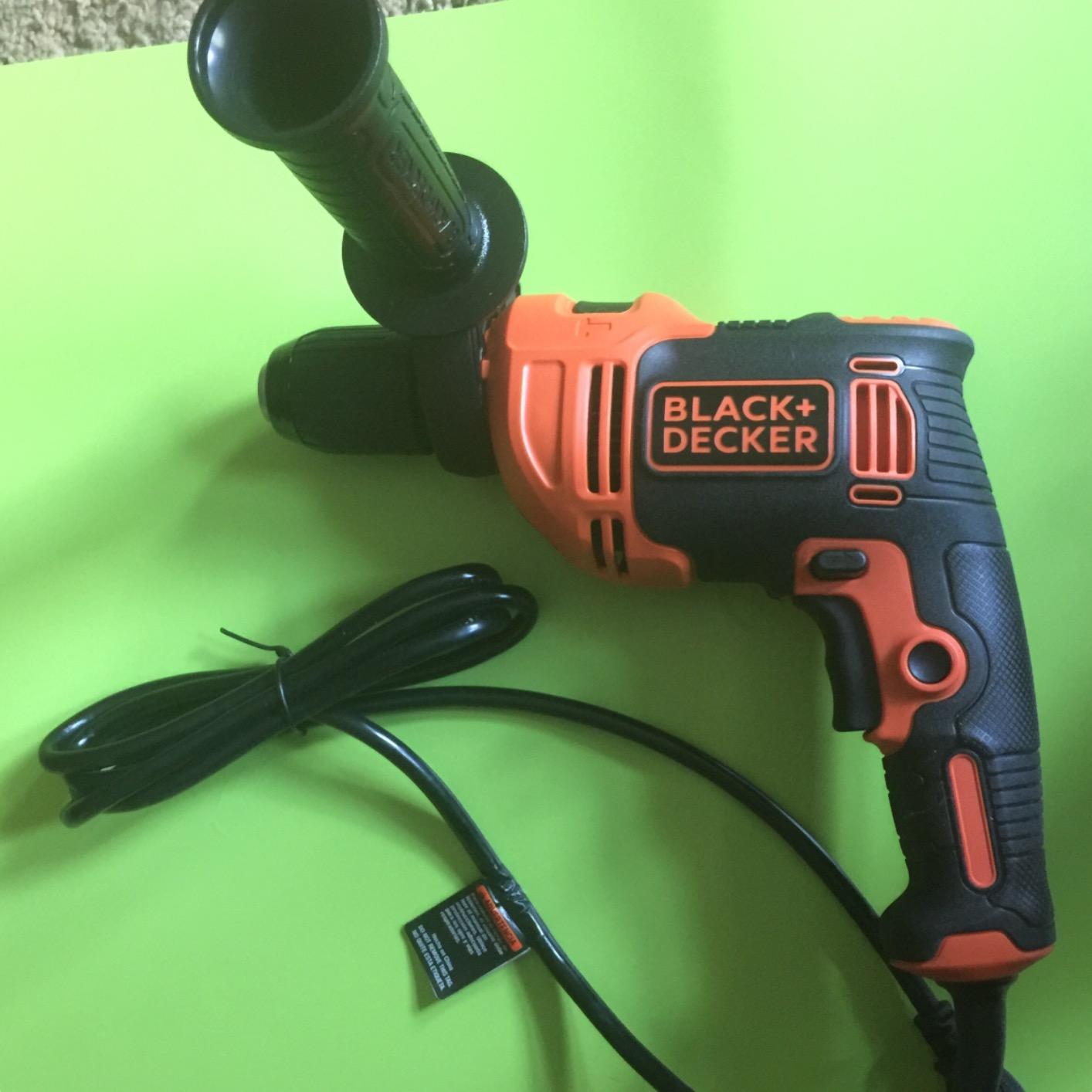 BLACK+DECKER Hammer Drill, 6.5-Amp, 1/2-Inch (BEHD201) customer photo 2