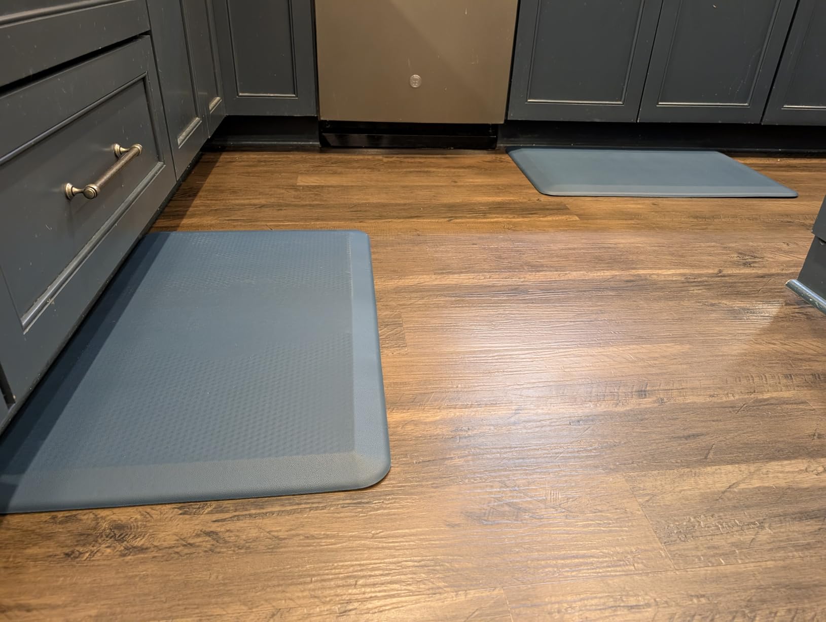 GORILLA GRIP Cushioned Antifatigue Kitchen Mat for Floor, 24x17, Black | 3/4 Inch Thick Ergonomic Office Standing Desk Mats, Waterproof and Stain Resistant Pebbled Top, Supportive Padded Foam Rug customer photo 2