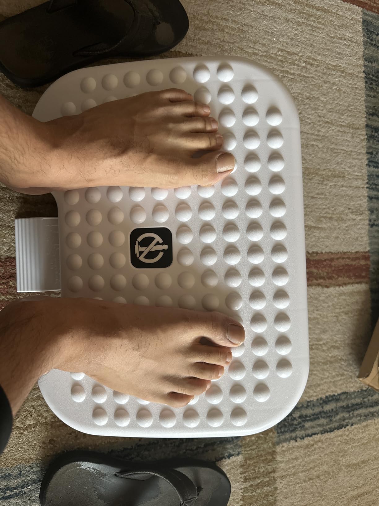 HUANUO Adjustable Foot Rest for Under Desk with Massage Surface and Tilt | 3 height positions, large non-skid platform, pre-assembled foot stool for work, study and home office, ergonomic leg support customer photo 2