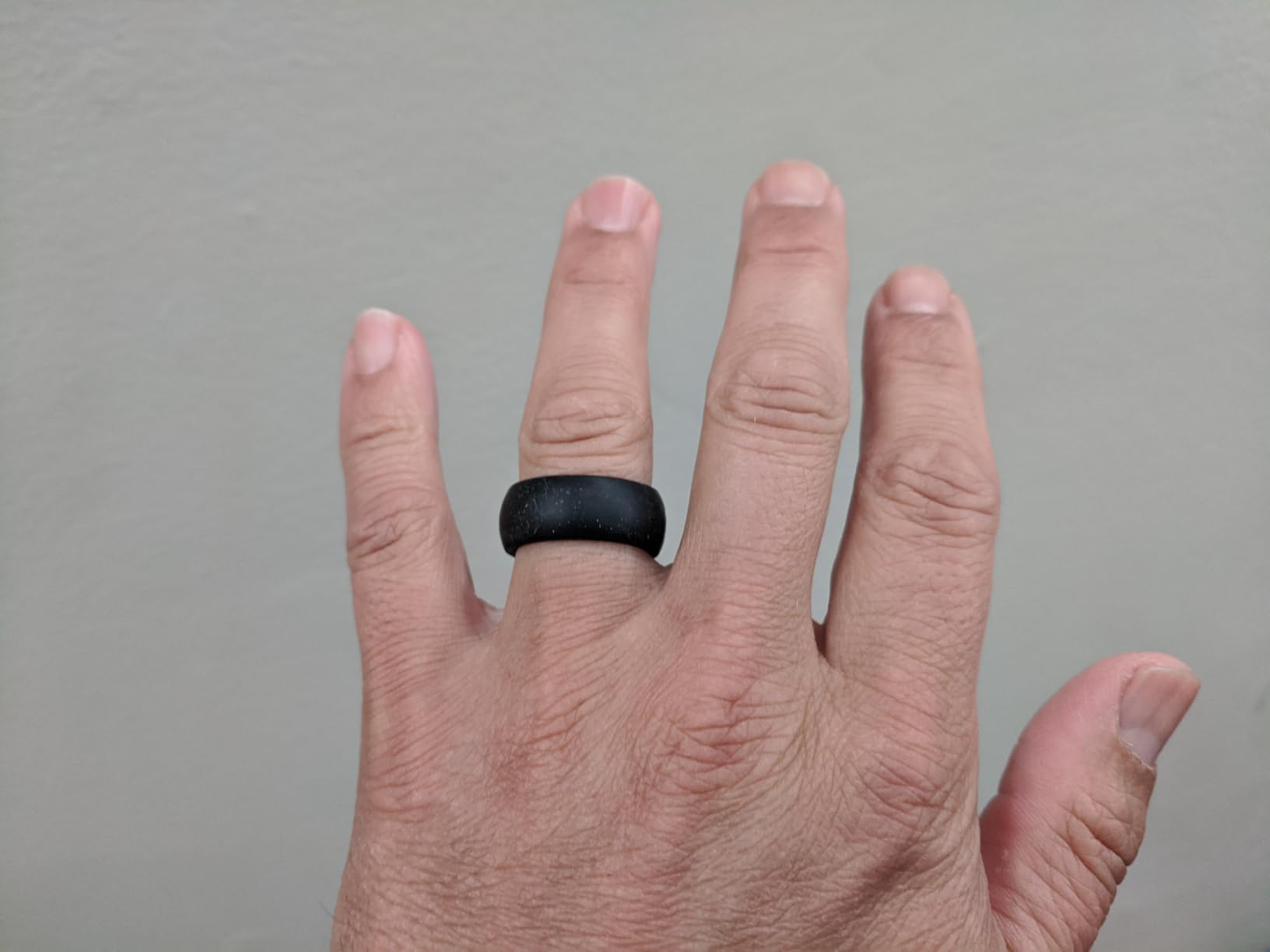 QALO Men's Silicone Wedding Band – Comfortable Fit for Active Lifestyle customer photo 2