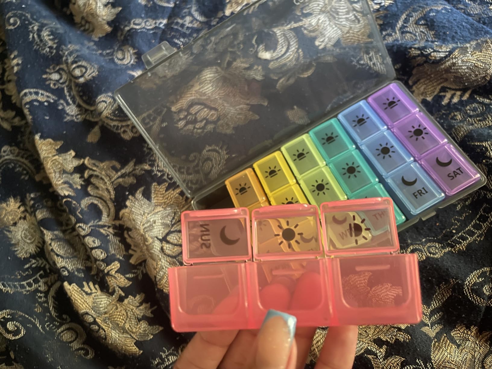 Weekly Pill Organizer, 3-Times-A-Day 7 Day Pill Box customer photo 1
