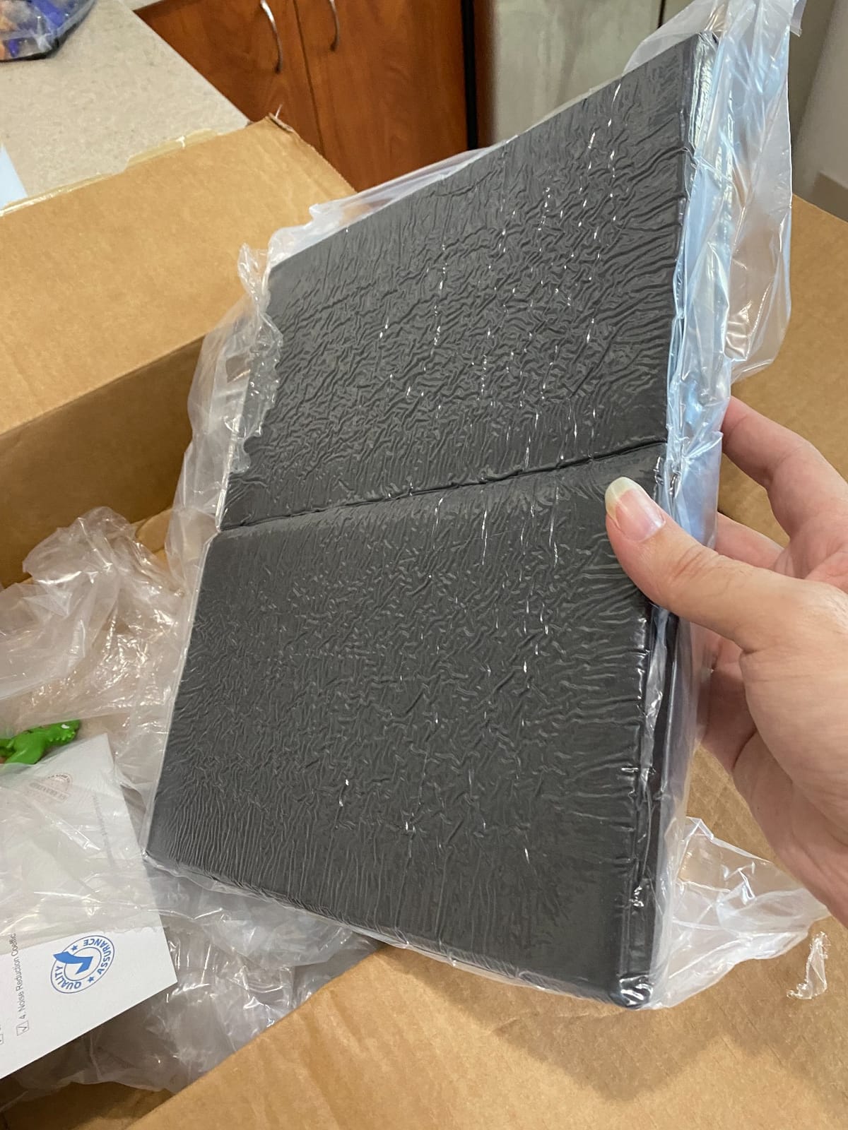 JBER 4Pack Acoustic Foam Corner Bass Traps, Studio Foam Corner Block Finish customer photo 2