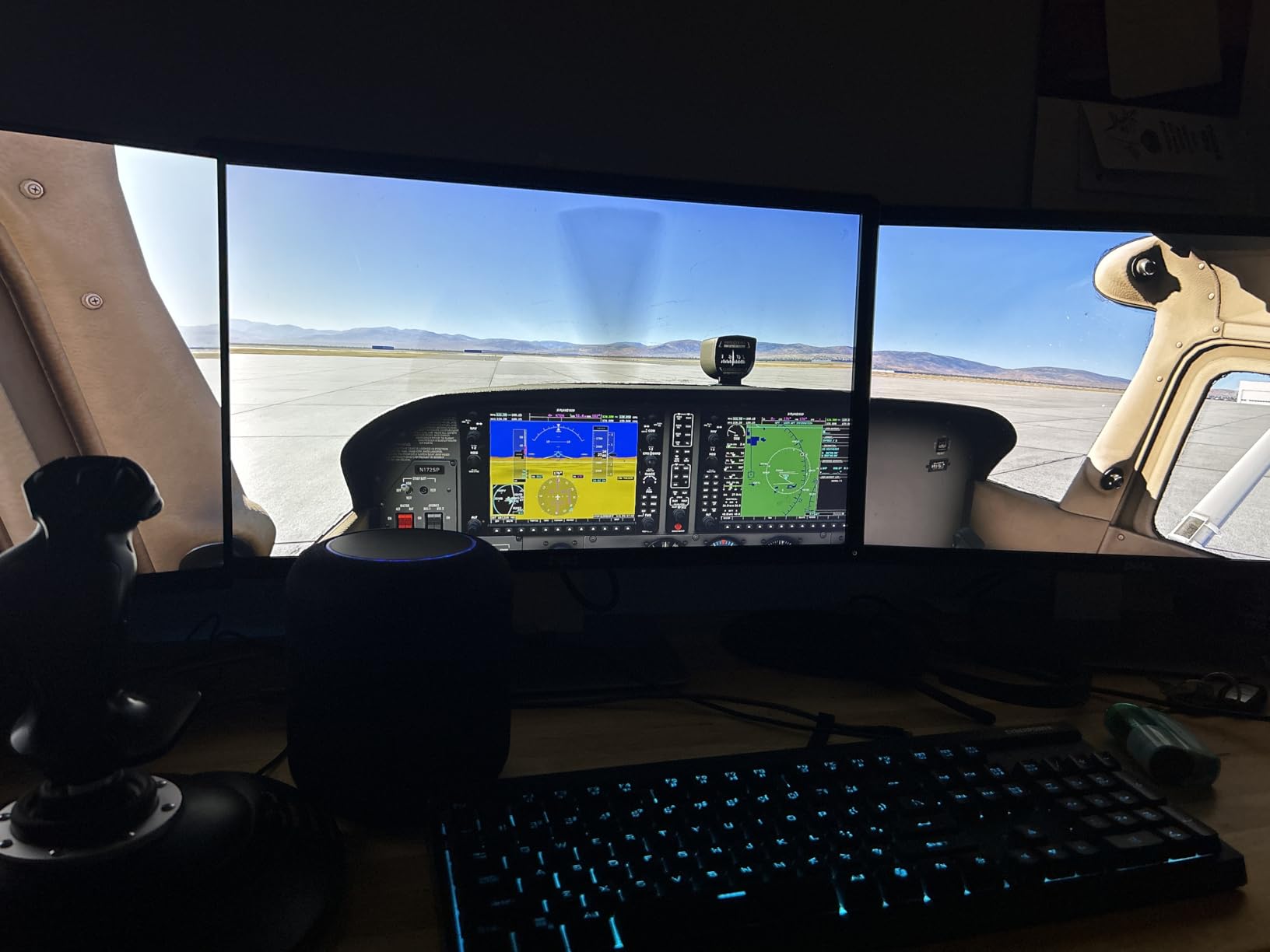 Honeycomb Aeronautical Alpha Flight Controls Yoke & Switch Panel customer photo 2