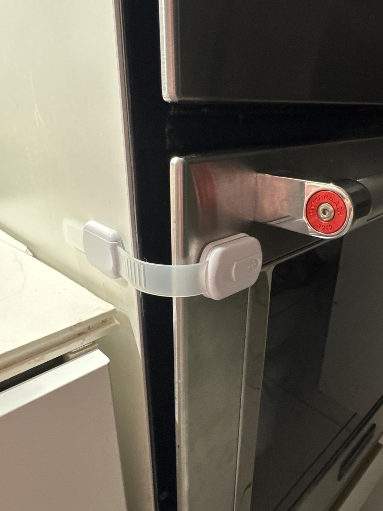 Goodv Child Safety Cabinet Locks - (10 Pack) Baby Proofing Latches to Drawer Door Fridge Oven Toilet Seat Kitchen Cupboard Appliance Trash Can with 3M Adhesive - Adjustable Strap No Drill No Tool customer photo 2